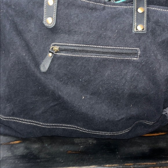 Myra Bag Riverbend Serape weekender bag - Picture 3 of 5